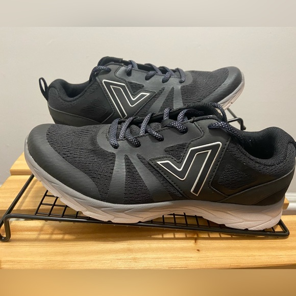 Vionic Shoes - Vionic - Brisk Miles Sneaker